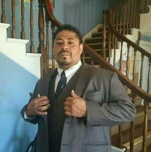 Meet your Posher, Robert