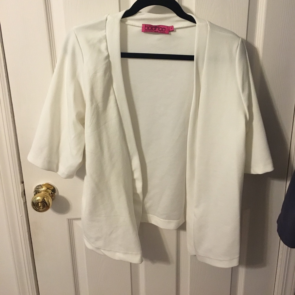 Short sleeve, lightweight sweater