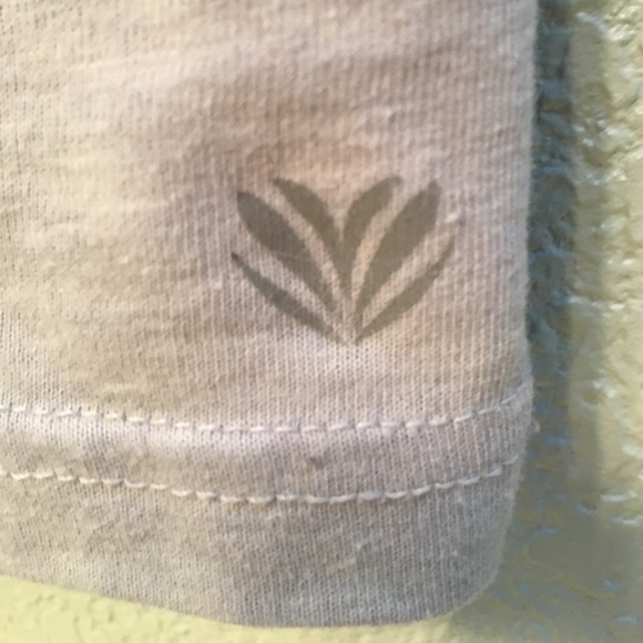 Light grey/blue crop top with criss cross back - Picture 4 of 4