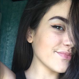 Meet your Posher, Tricia