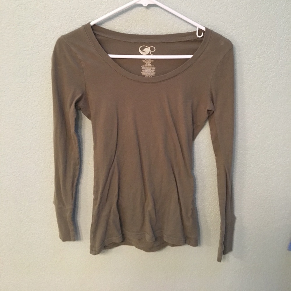Long sleeved top