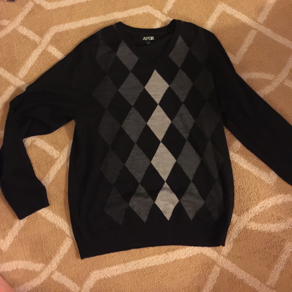 Men's sweater