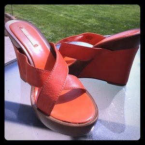 leather comfortable gently worn. Stacked heel.