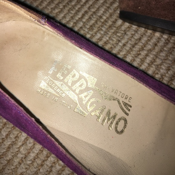 Ferragamo Flats - Picture 3 of 4