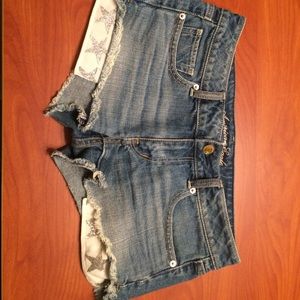 American eagle shirts size 6