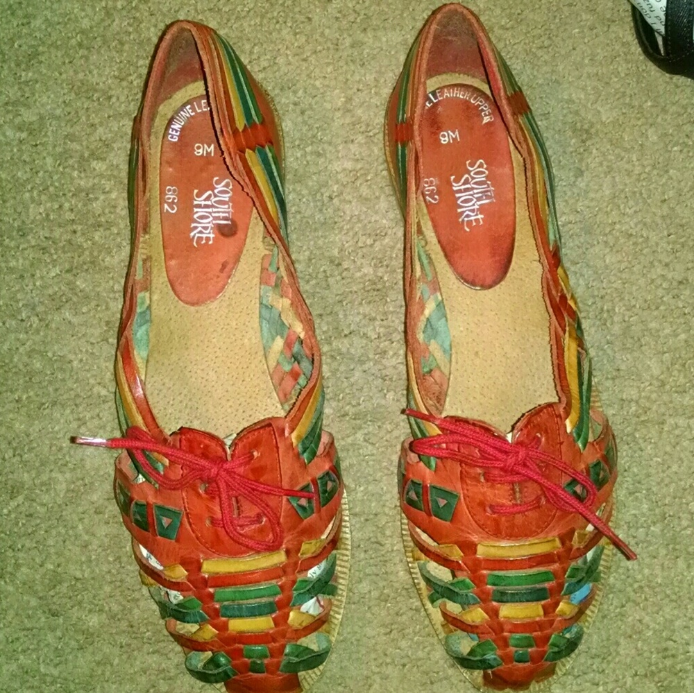 Vintage colorful leather strappy sandals shoes
