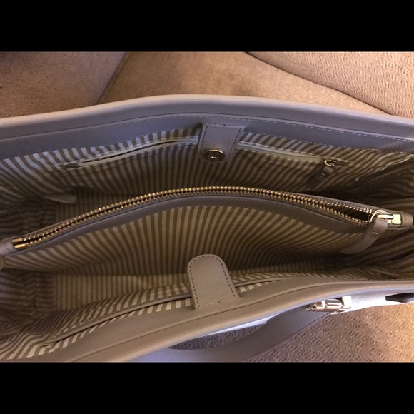 Kate Spade grey purse with pink accents - Picture 4 of 4