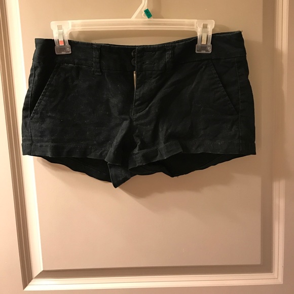 Black American Eagle shorts - Picture 1 of 4