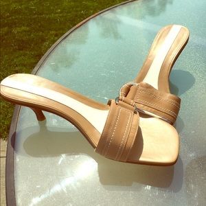 Never worn cute kitten heels Nine West slides.