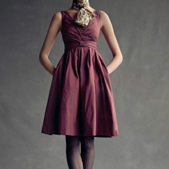 Banana Republic Dresses & Skirts - HP 8/7 RETRO STYLE 🎉Banana republic mad men dress