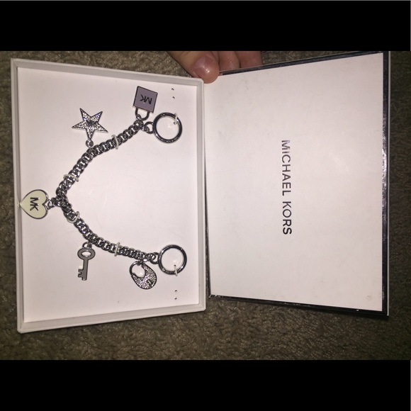 michael kors bag charm - Picture 1 of 3