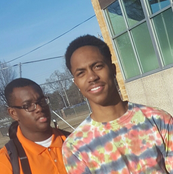 Meet your Posher, Kenneth - Picture 1 of 1