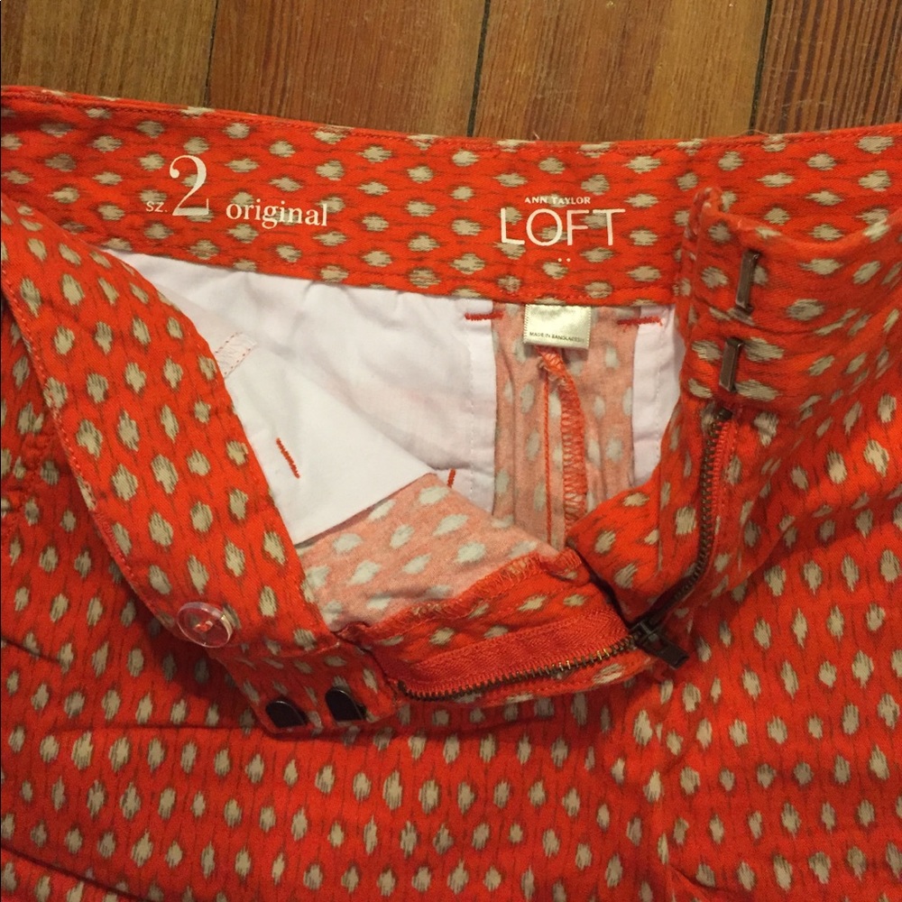 LOFT orange printed shorts - Picture 2 of 3