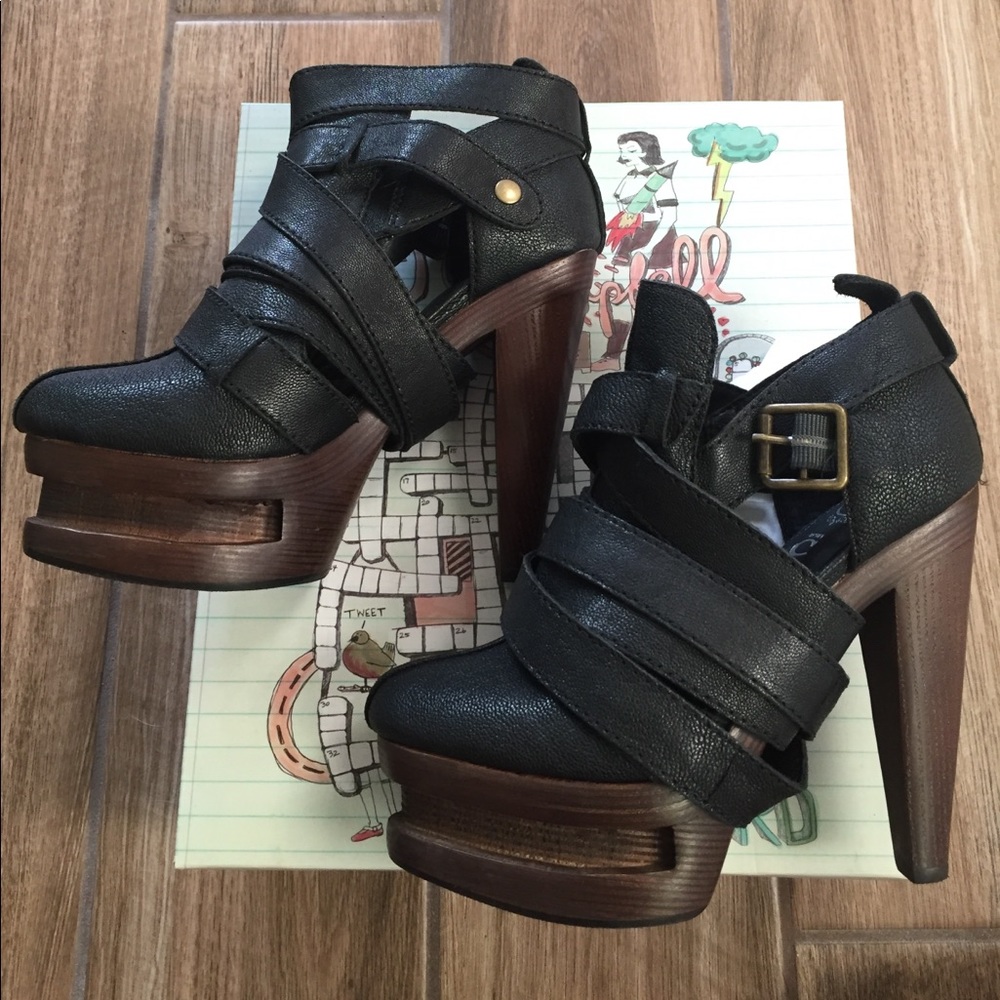 Jeffrey Campbell Hot Stuff Platform Heels Sz 6