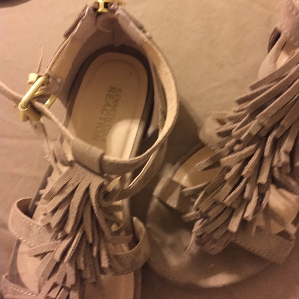 Kenneth Cole Reaction Girl Sandals