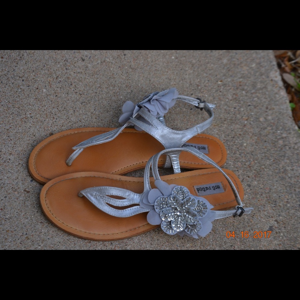 Sandals - Picture 2 of 2
