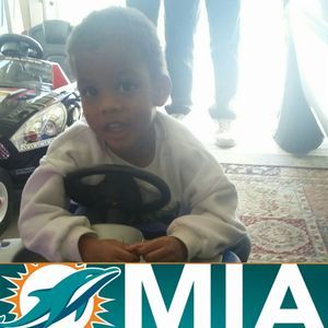 Meet your Posher, Maura