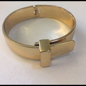 Urban Outfitters Favorite Buckle Bracelet