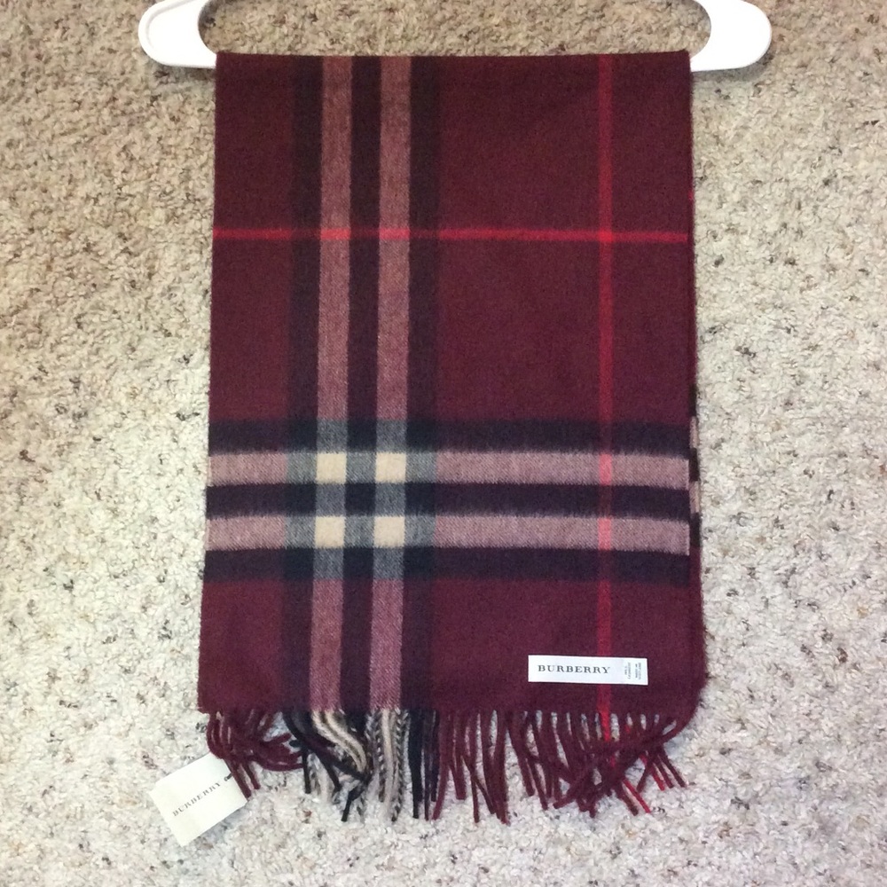 Burberry scarf
