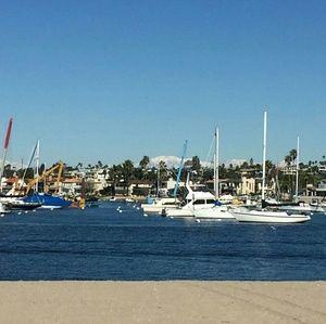 Meet your Posher, Chipper