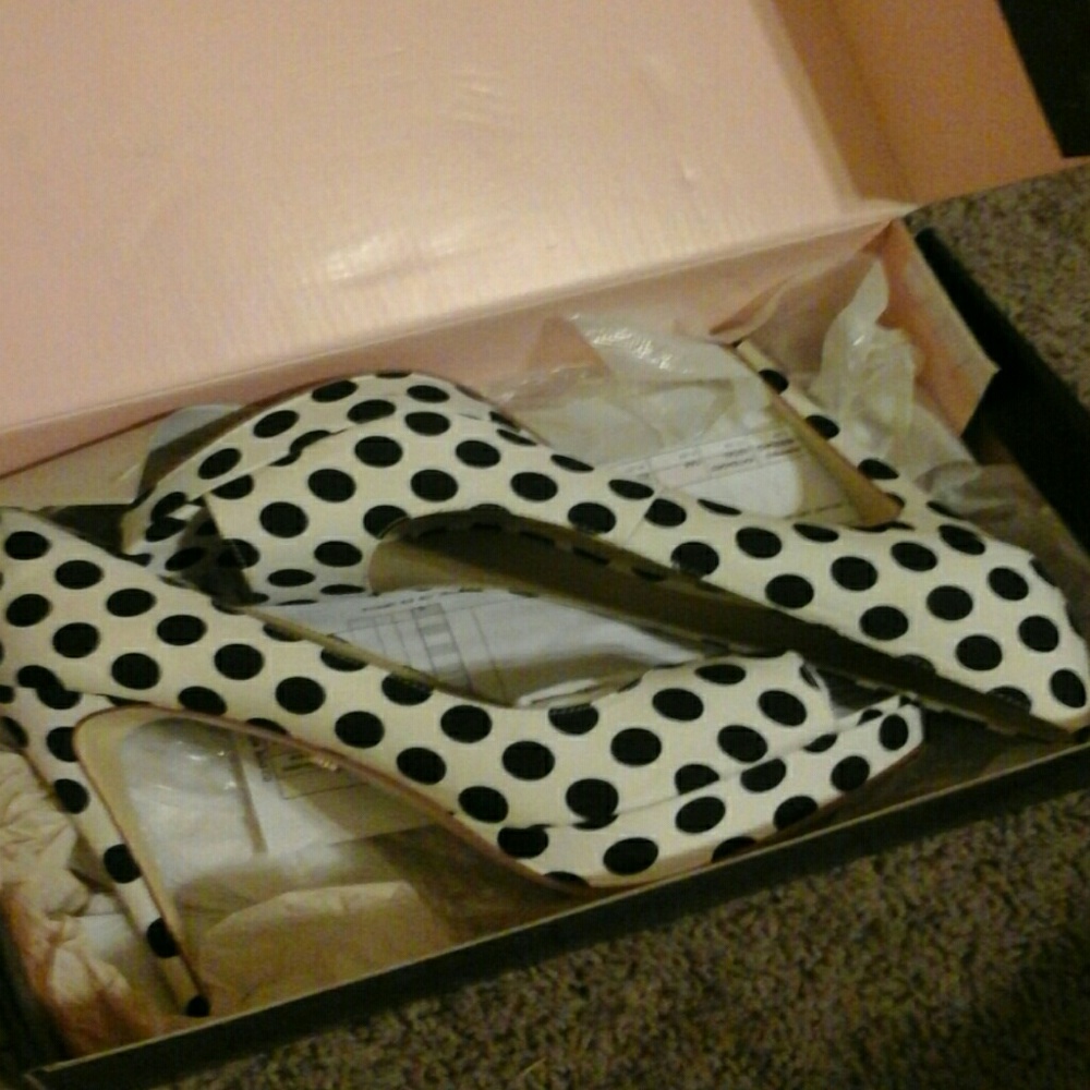 Victoria  secret woman's  heels