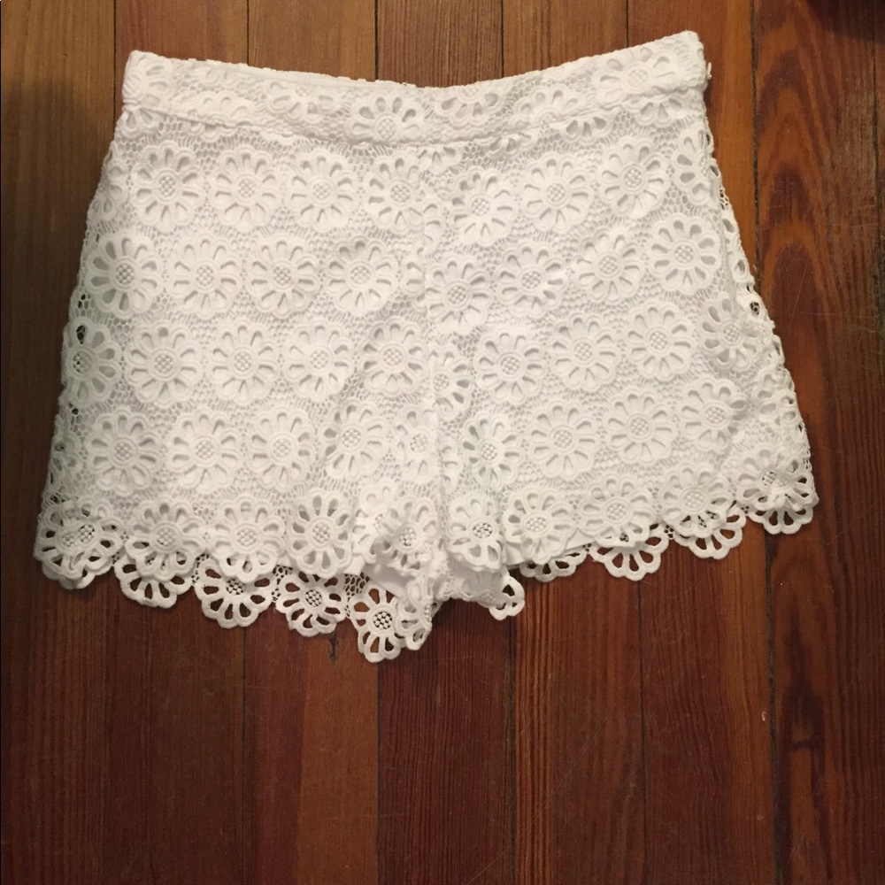 Forever 21 high waisted lace shorts