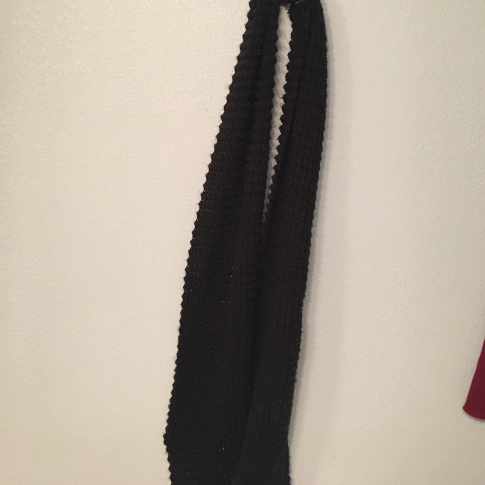 Thick black knit infinity scarf