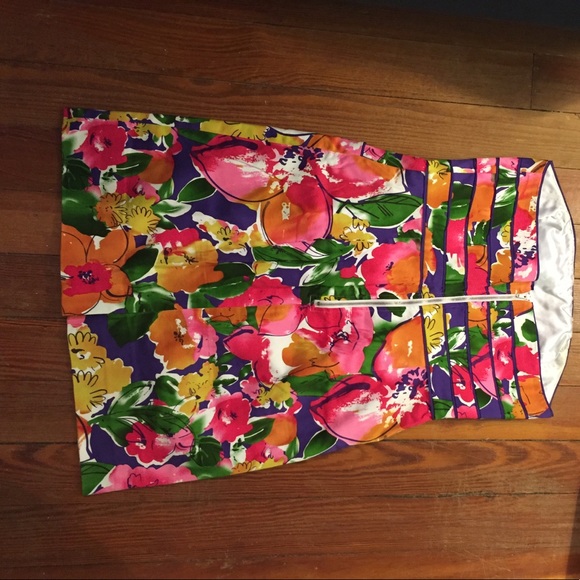 Strapless floral dress - Picture 3 of 3