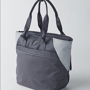 Lululemon "Everything Bag"