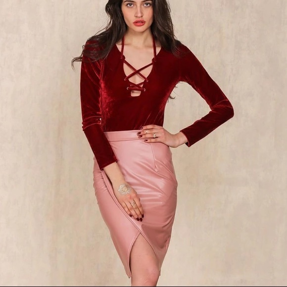 NEW! Velvet Lace-up Bodysuit - Picture 6 of 7