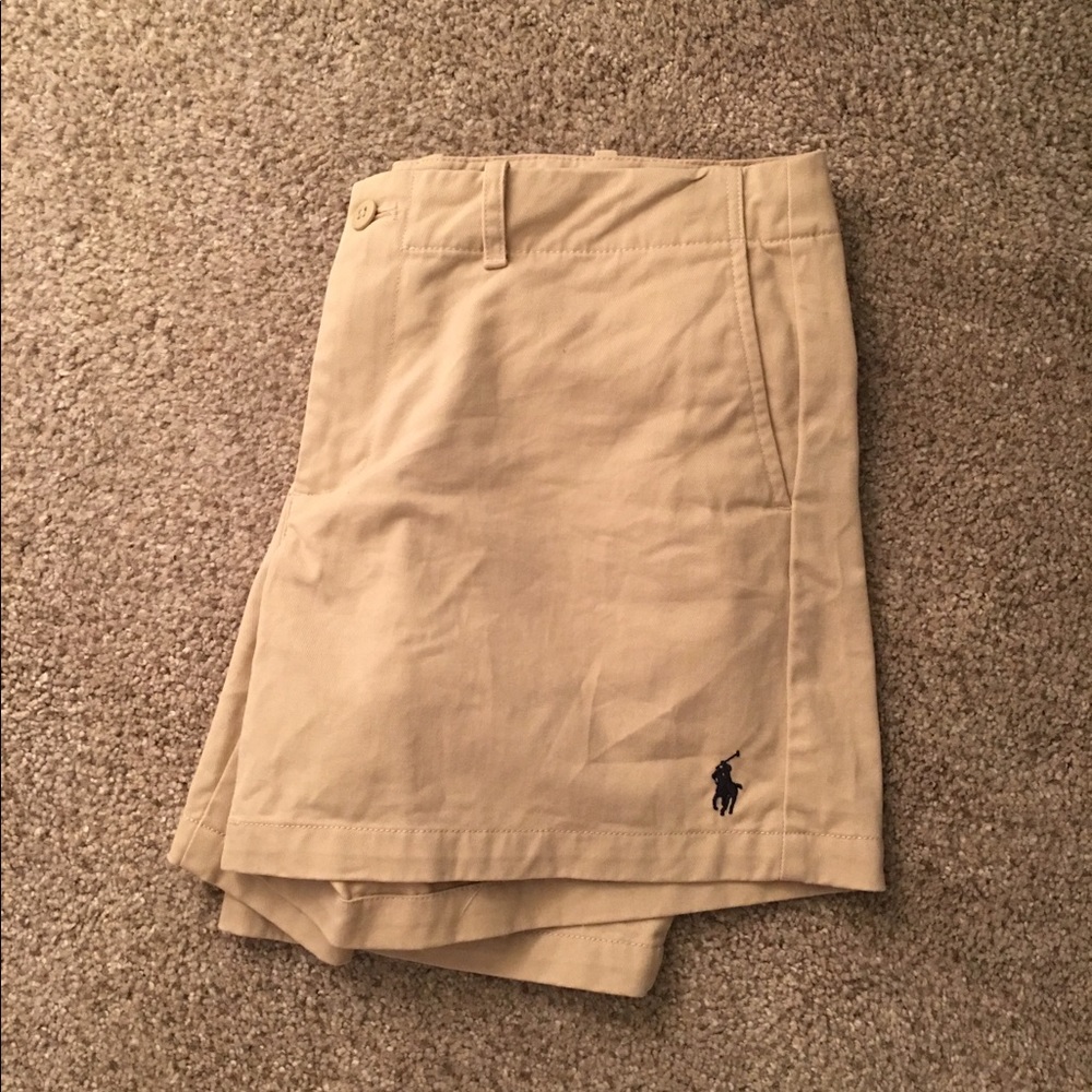 Ralph Lauren Shorts- Khaki, Size 6.
