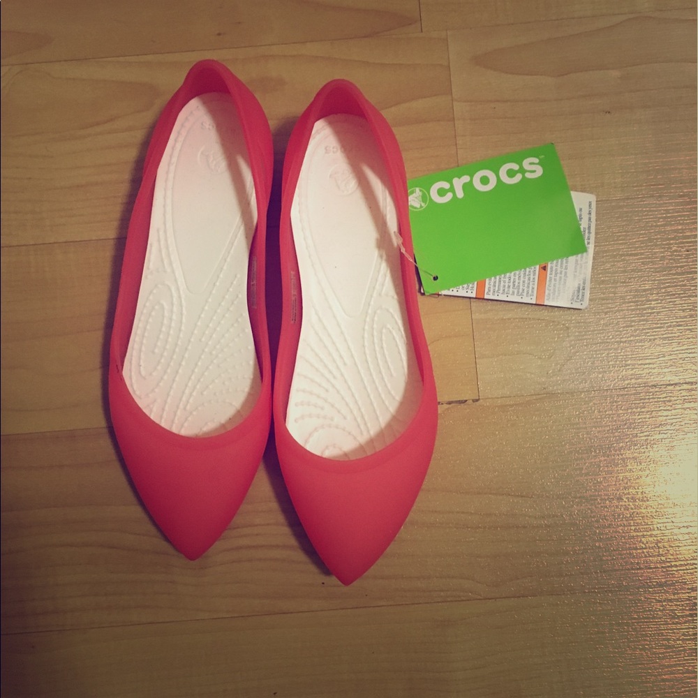 Coral Crocs Rio Flat