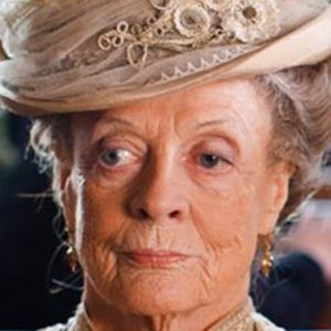 Meet your Posher, Leslie