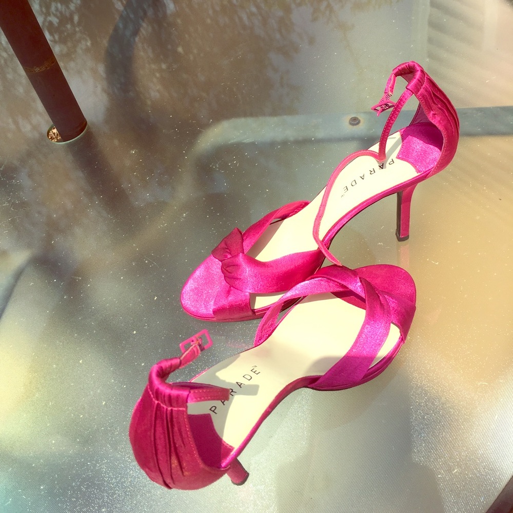 They are so pretty. I don't wear them anymore.