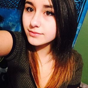 Meet your Posher, Yvette