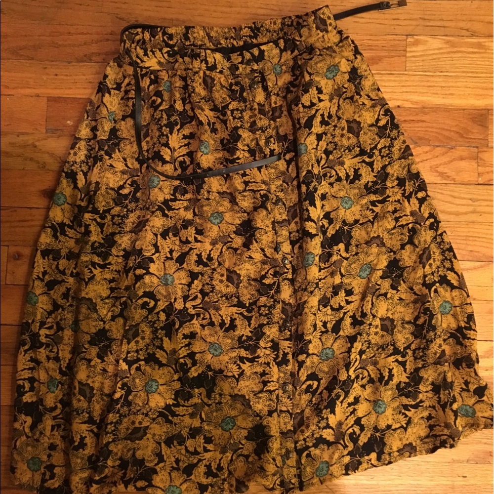 Button up Forever 21 Sunflower Skirt