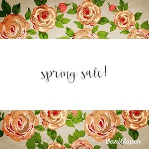 🌸🌸Spring sale! Make me a reasonable offer. 🌸🌸