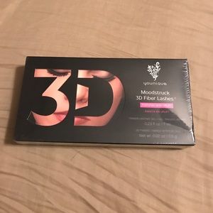 Younique  Moodstruck Fiber Lash Mascara