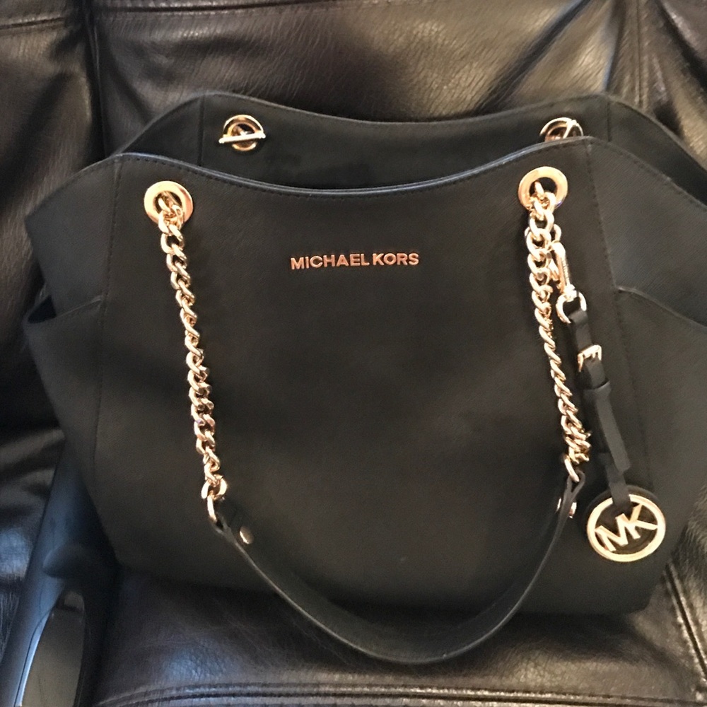 Michael Kors purse