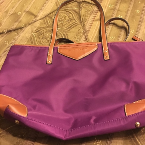 Saks Fifth Avenue nylon Mauve shoulder handbag - Picture 1 of 4