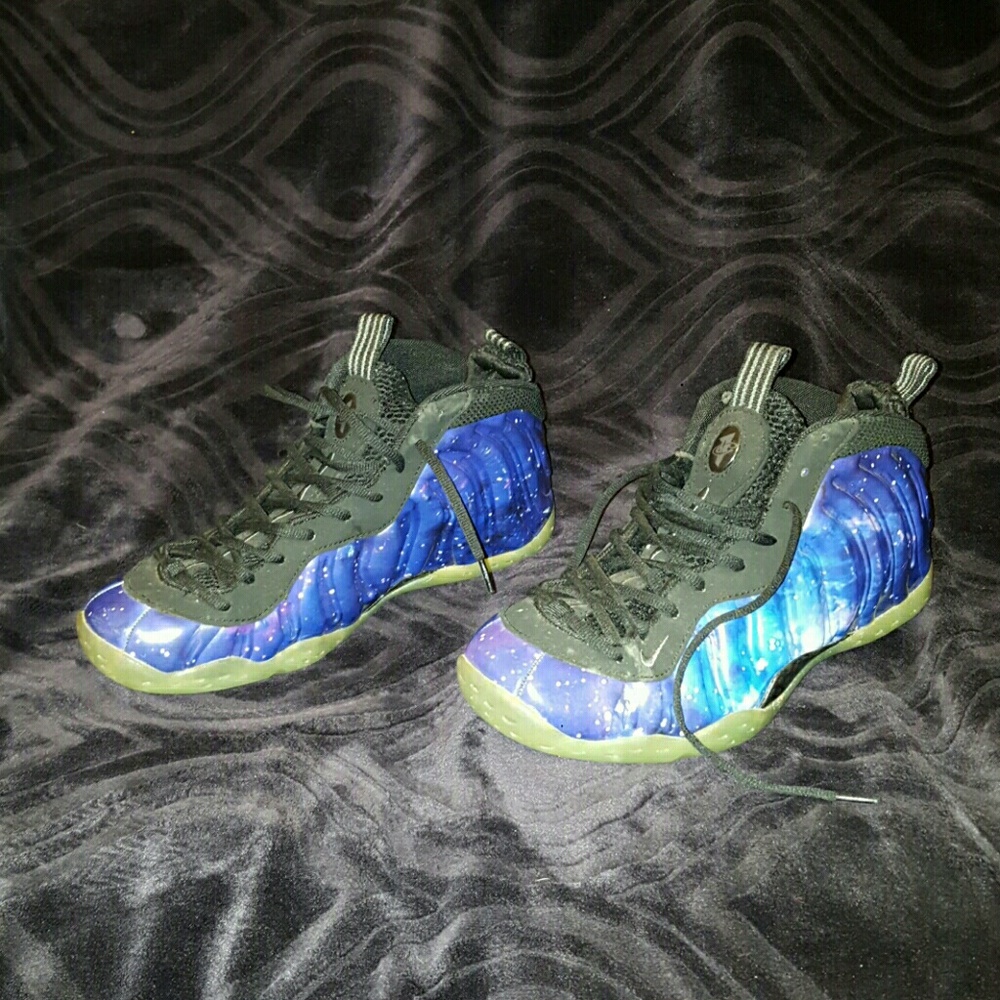 MENS NIKE AIR ONE GALAXY SNEAKERS