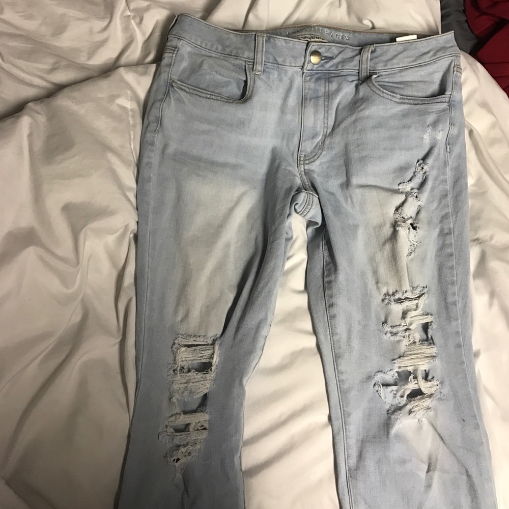 American eagle cropped jeans