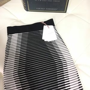 Ted Baker ribbed knit Benequi midi Skirt size 0