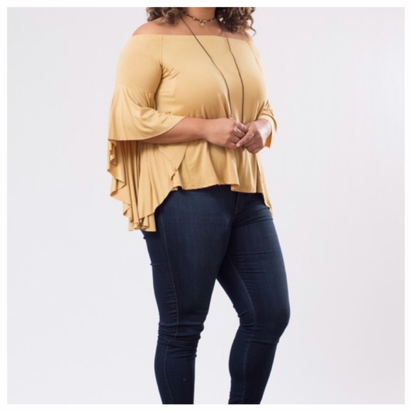 Blue Plus Size Off-the-Shoulder Bell Sleeve Top - Picture 3 of 4