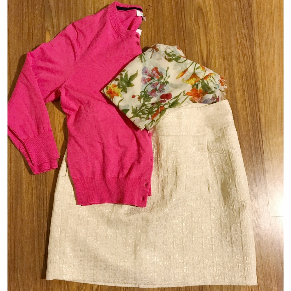 Crown and Ivy Cardigan