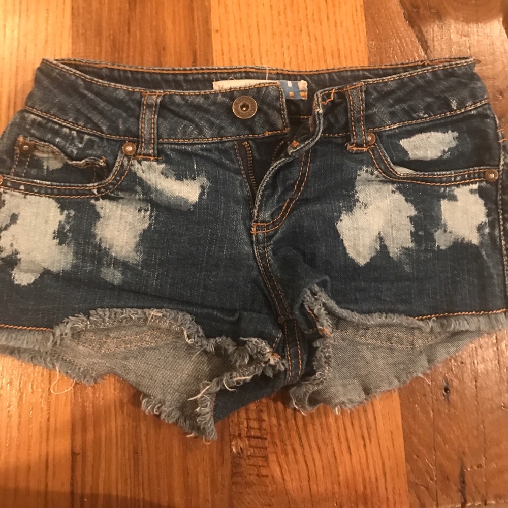 Vintage Havana cut off shorts