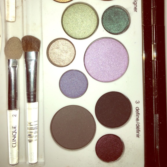 13 eyeshadow palette by Clinique limited edition - Picture 2 of 4