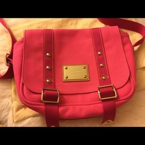 SOLD!!!Authentic Louis Vuitton crossbody bag