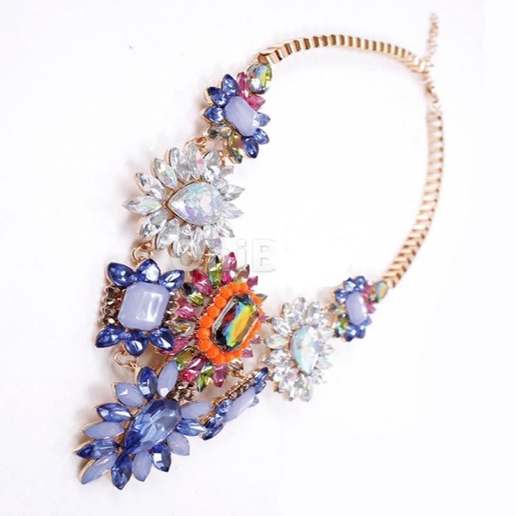 Women Crystal Gemstone Flower Floral Statement - Picture 3 of 4