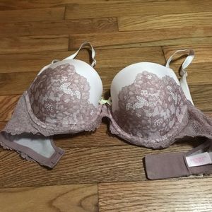 VS Bra